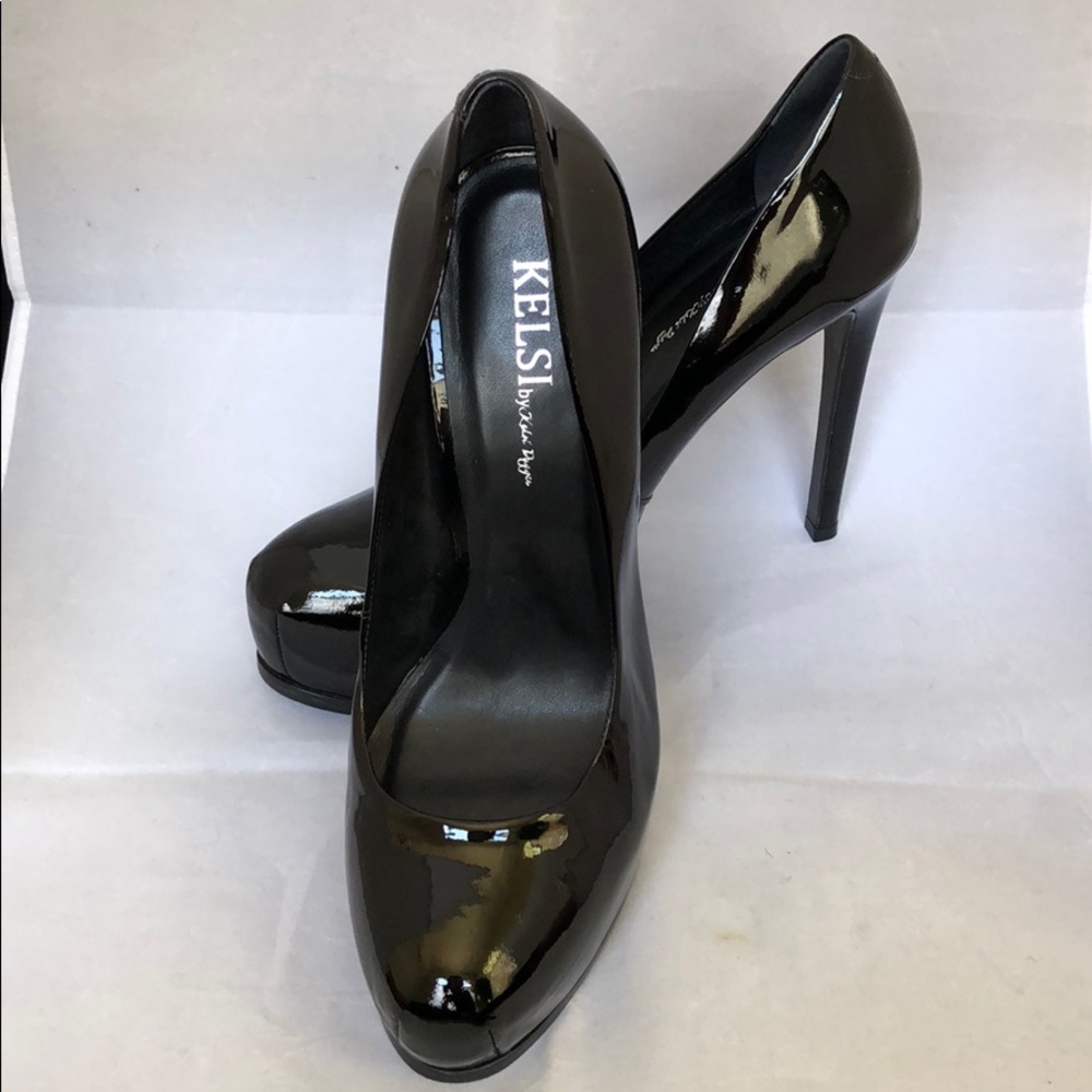 Kelsi by Kelsi Dagger “LINZY” Heels